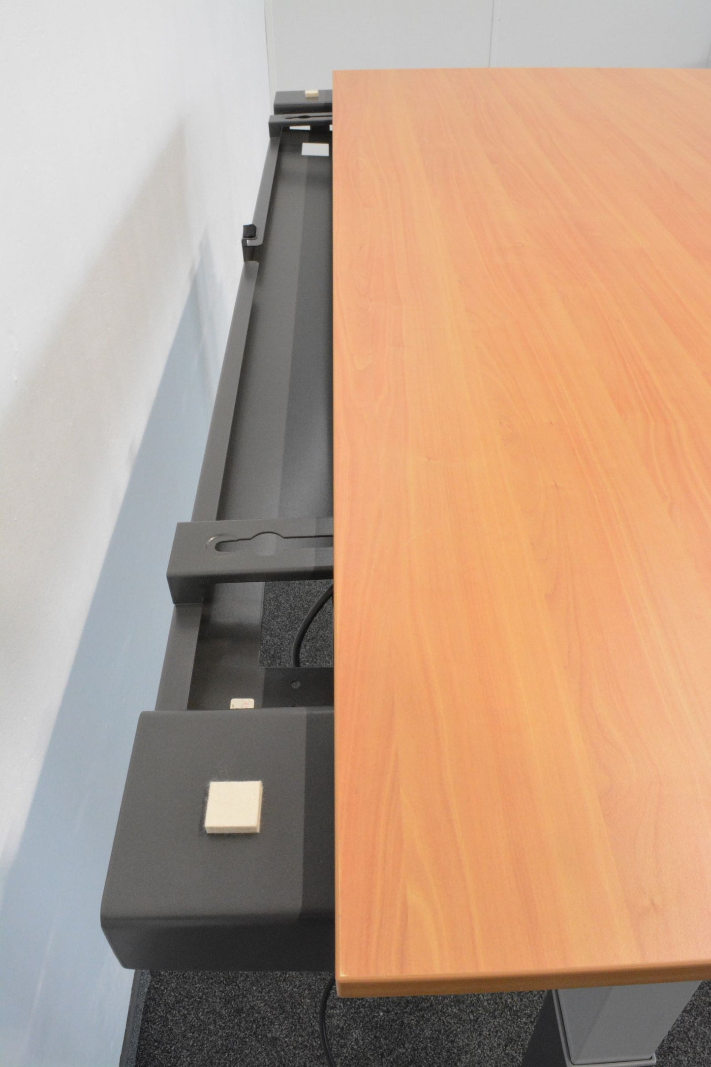 Ergodata Plain Desk Sitz-Steh Schreibtisch