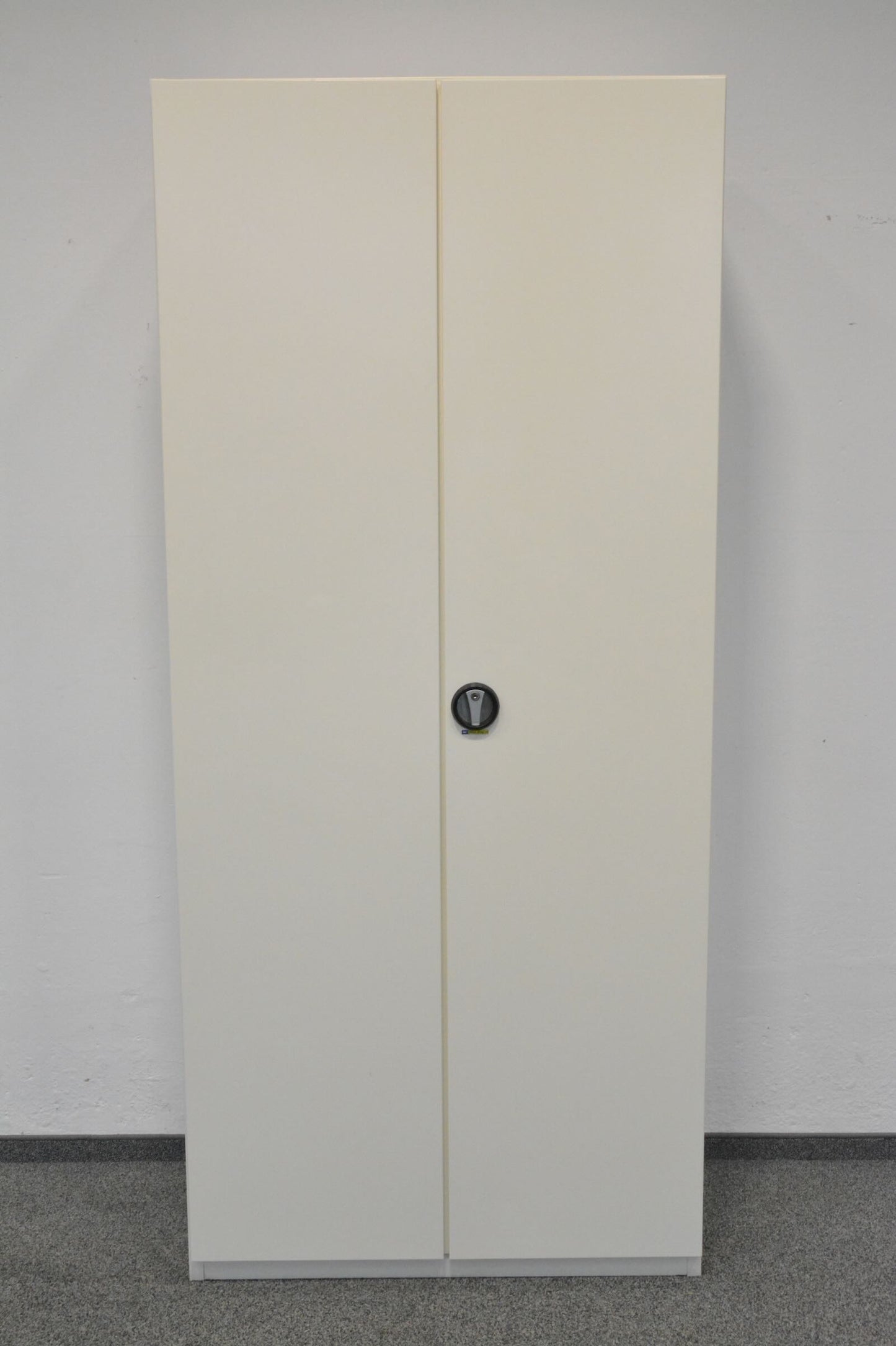 Top Design Acta Base Flügeltür-Aktenschrank