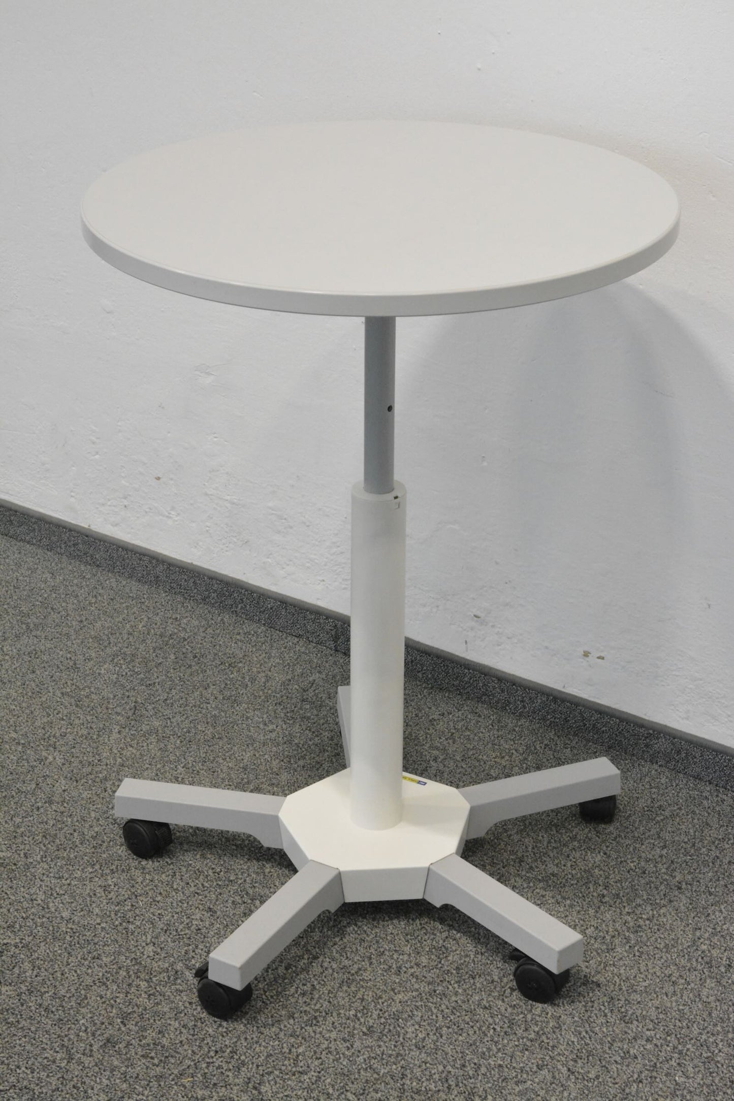 Elan TC4000 Roll-Besprechungstisch