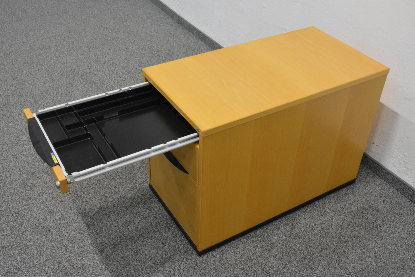 Elan Euroffice Unterstell-Korpus