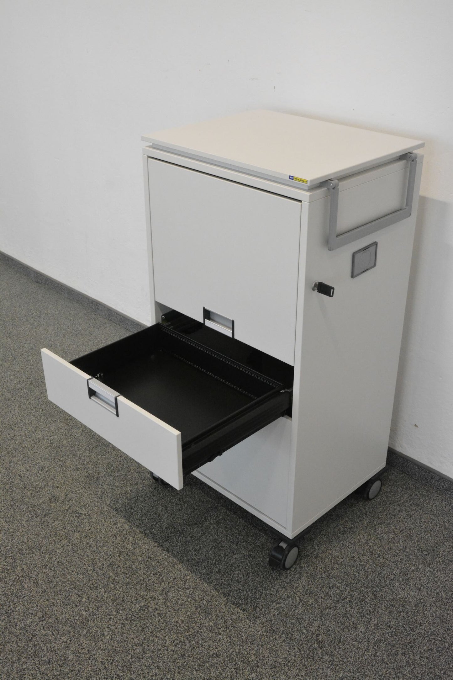 Steelcase Share It Roll-Caddy