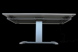 Denz Classic Sitz-Steh Schreibtisch elektrisch höhenverstellbar von 730 -1220mm - 1800x900mm - Vollkern HPL Platte - Kristallweiss