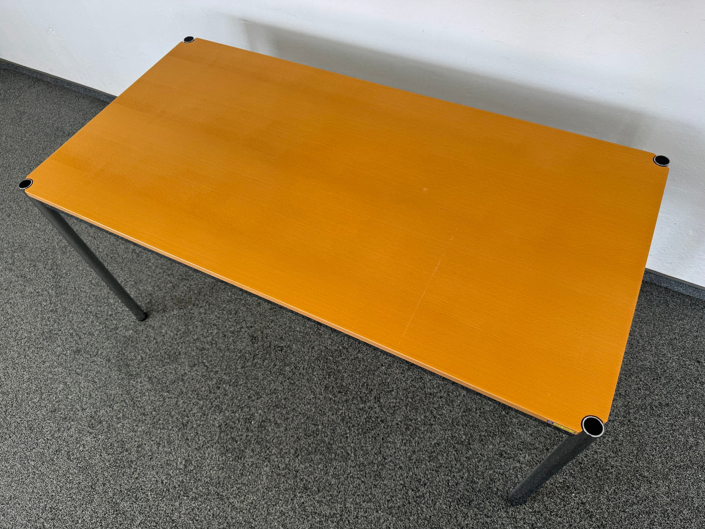 USM-Haller Classic Schreibtisch