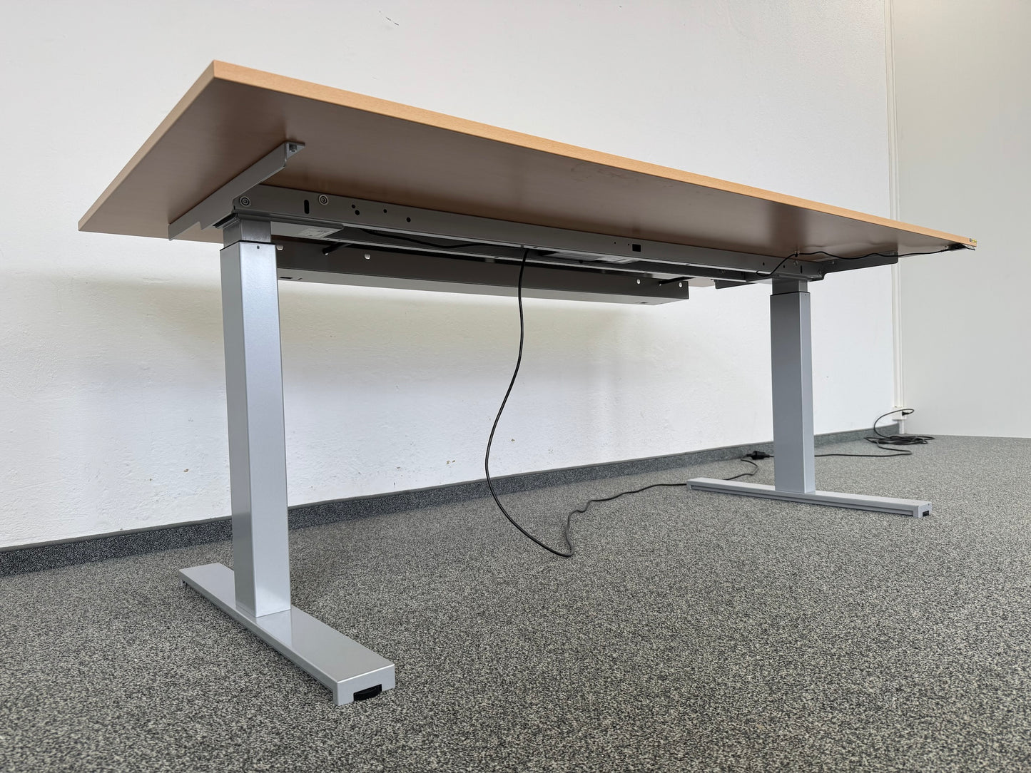 Interoffice Extend Sitz-Steh Schreibtisch