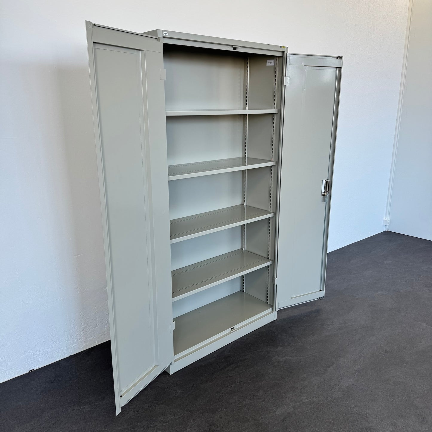 Lista Office Storage Flügeltür-Aktenschrank