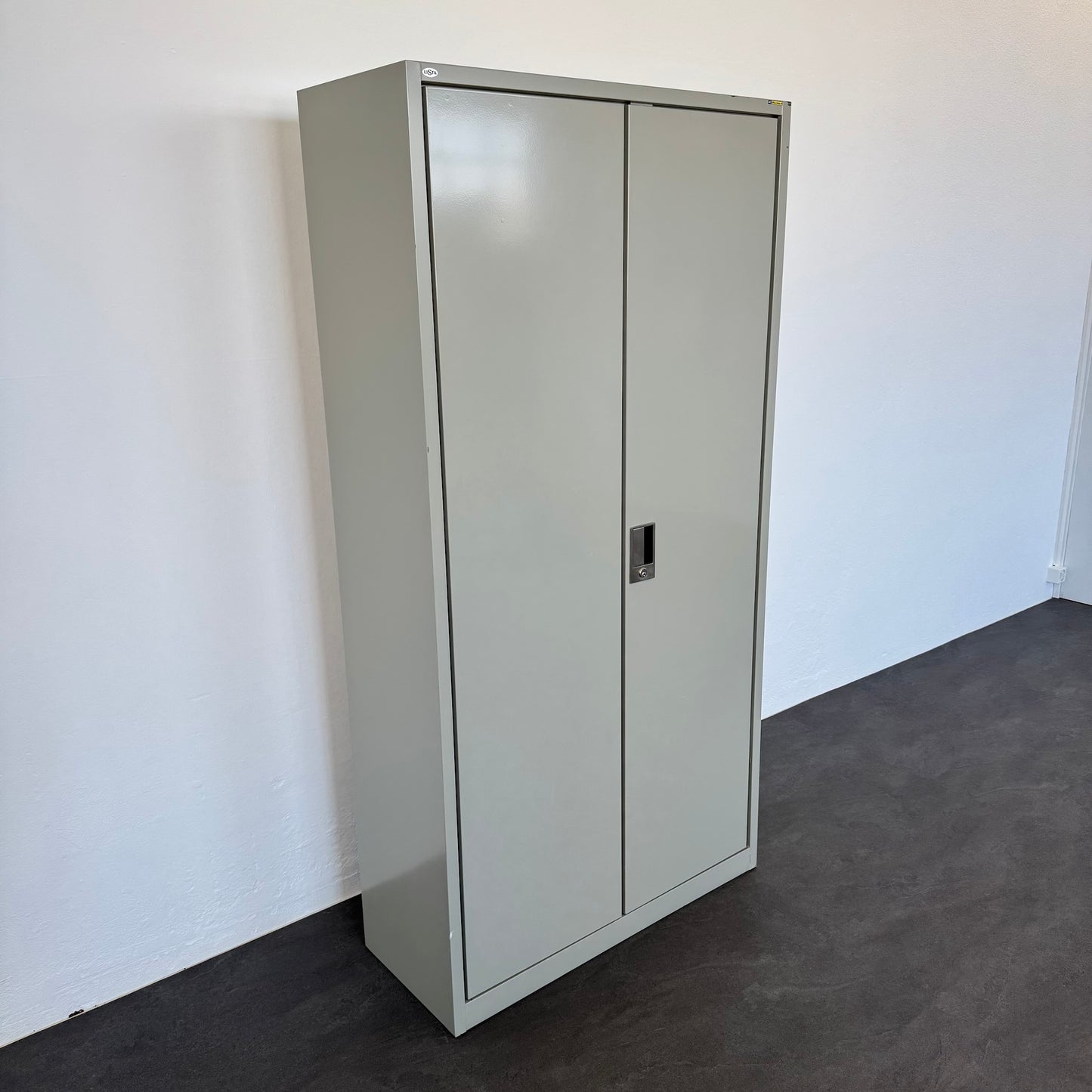 Lista Office Storage Flügeltür-Aktenschrank
