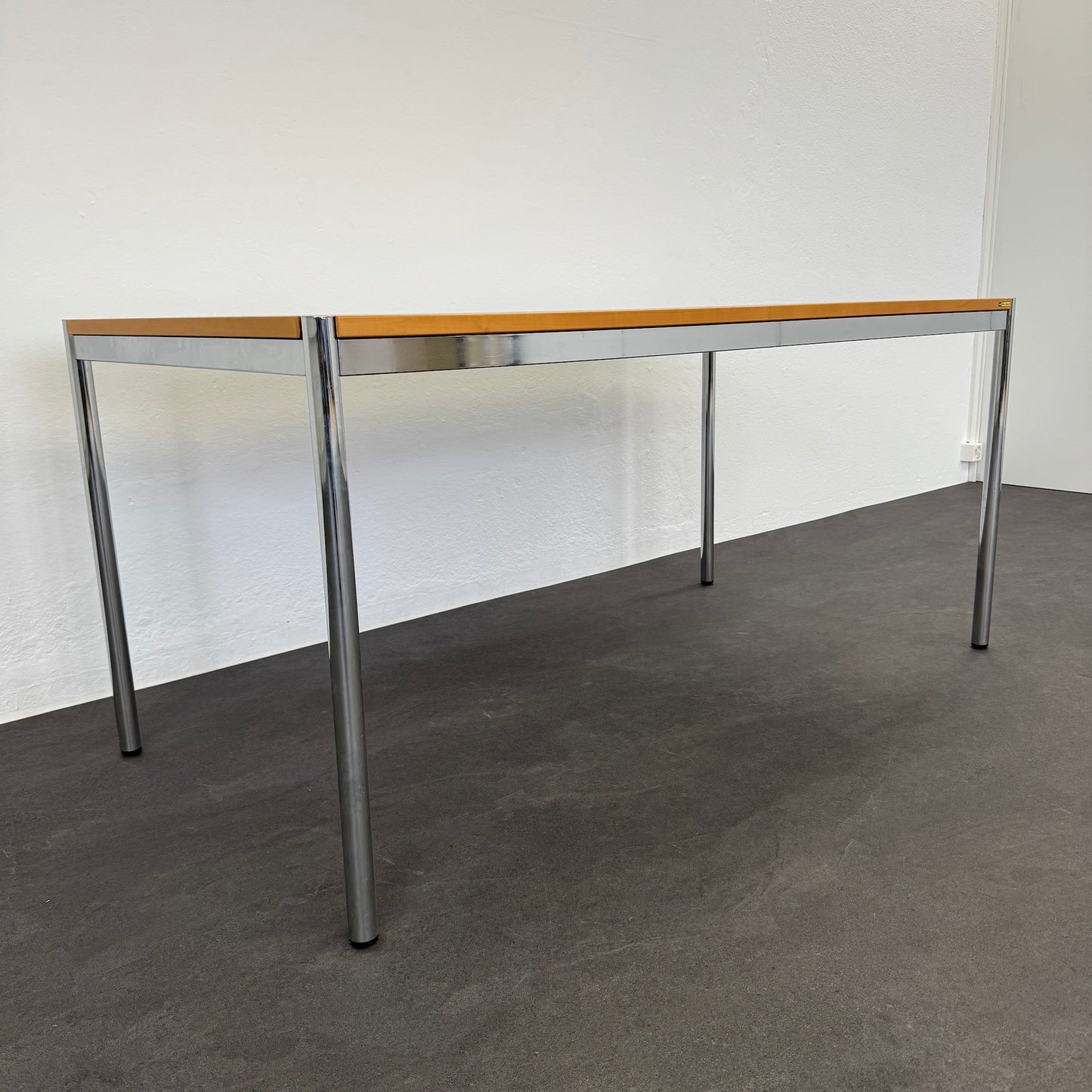 Ergodata Multi Desk Rondo Sitzungstisch