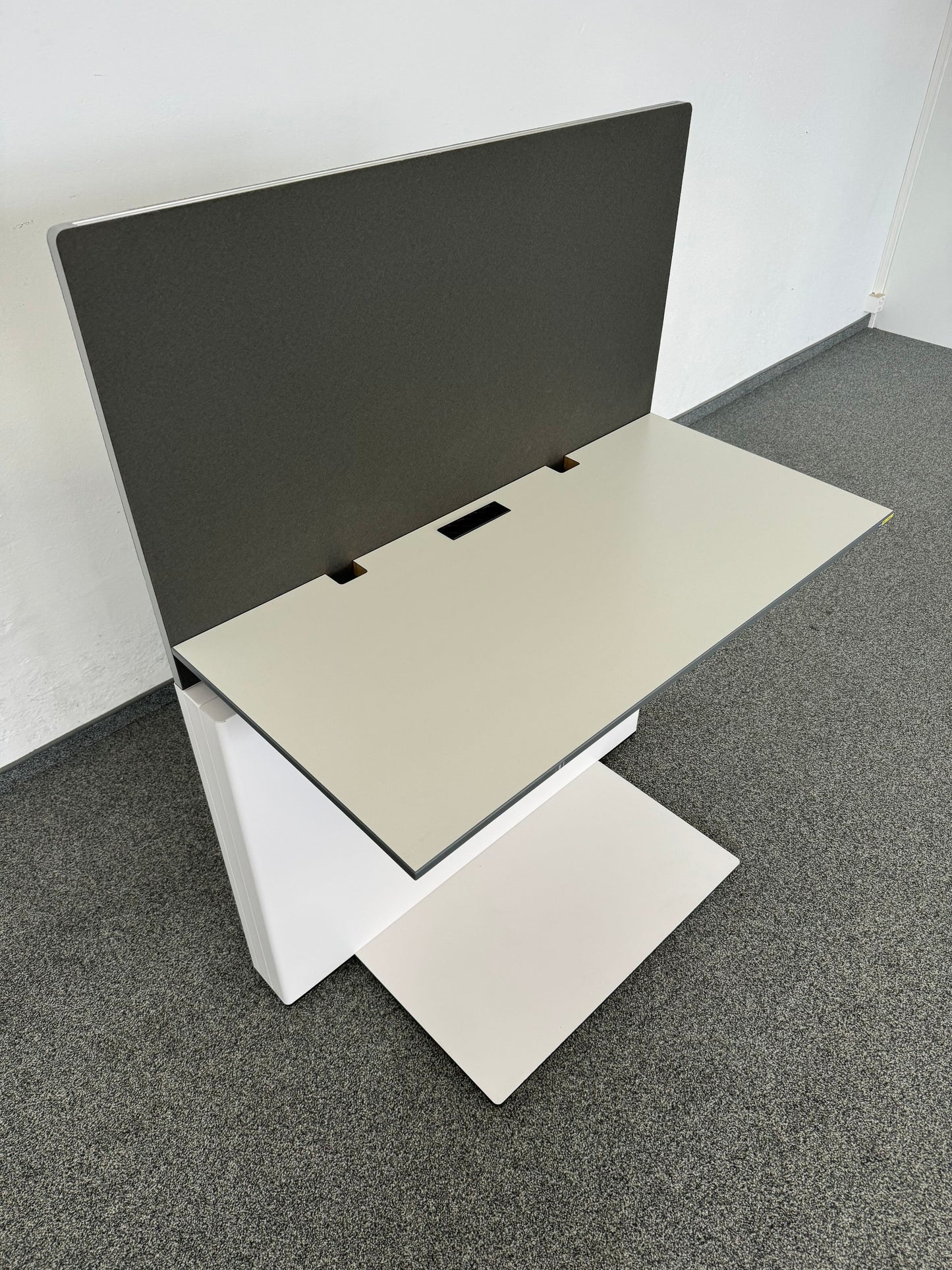 Lista Office Workstation Schreibtisch