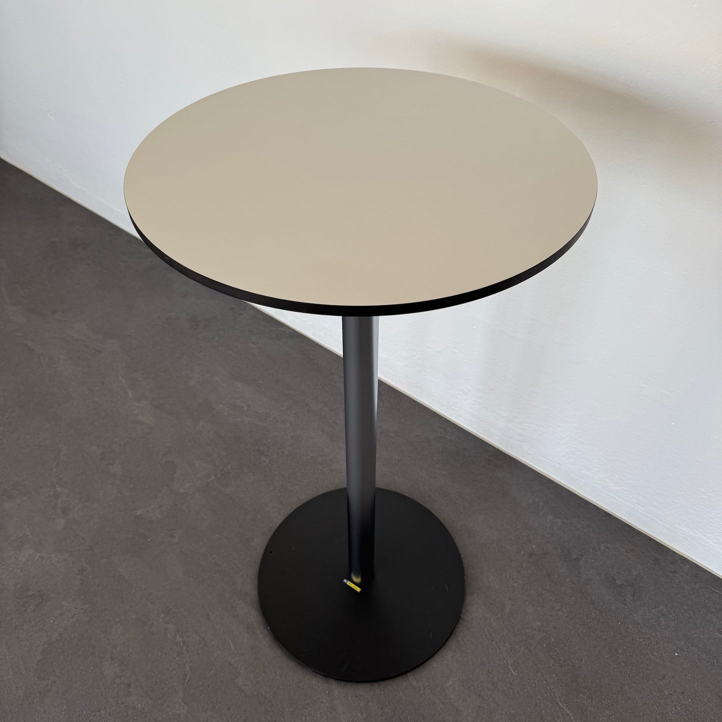 Top Design Classic Bistrostehtisch