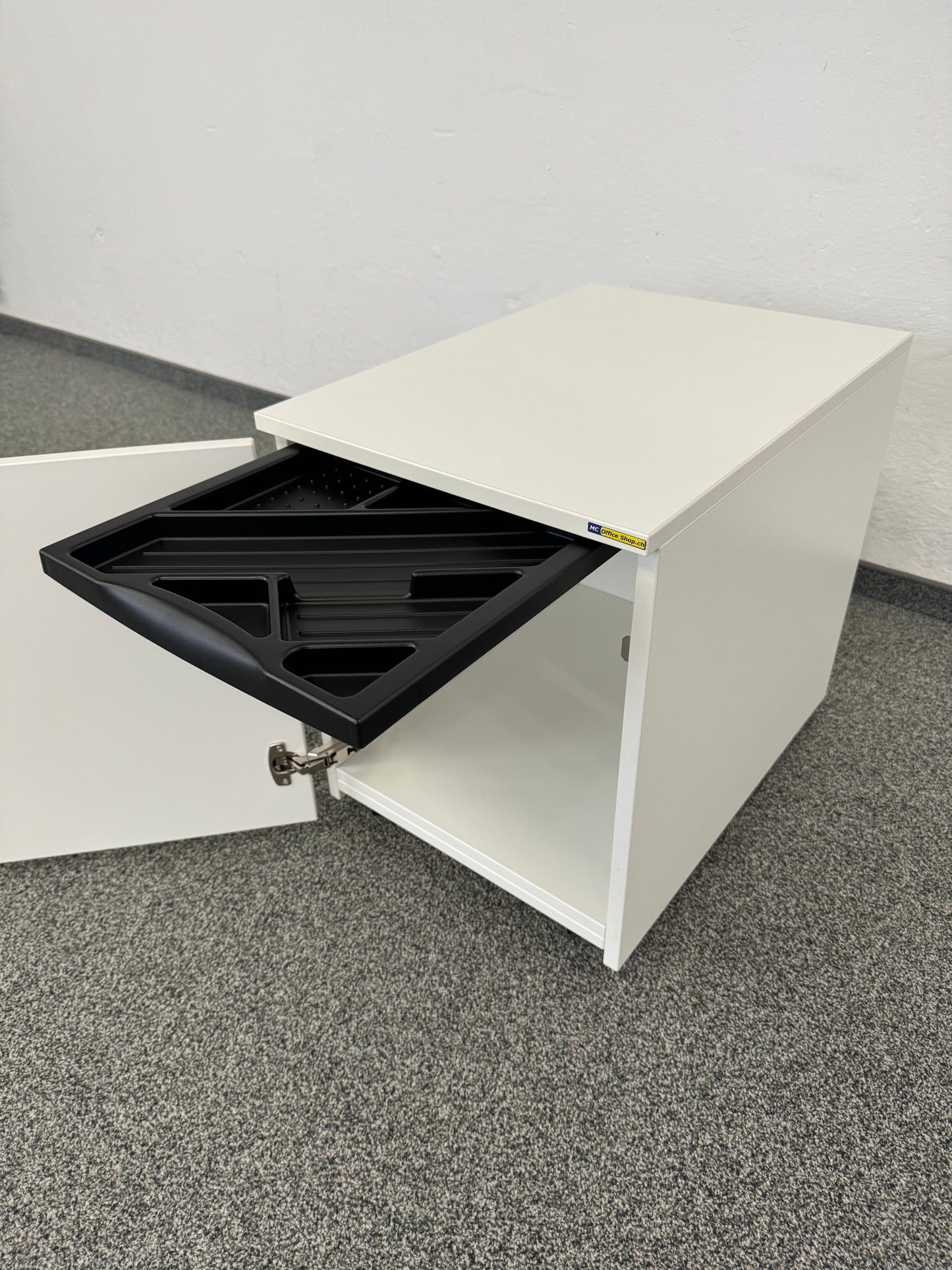 König Neurath Flügeltür-Container Roll-Korpus