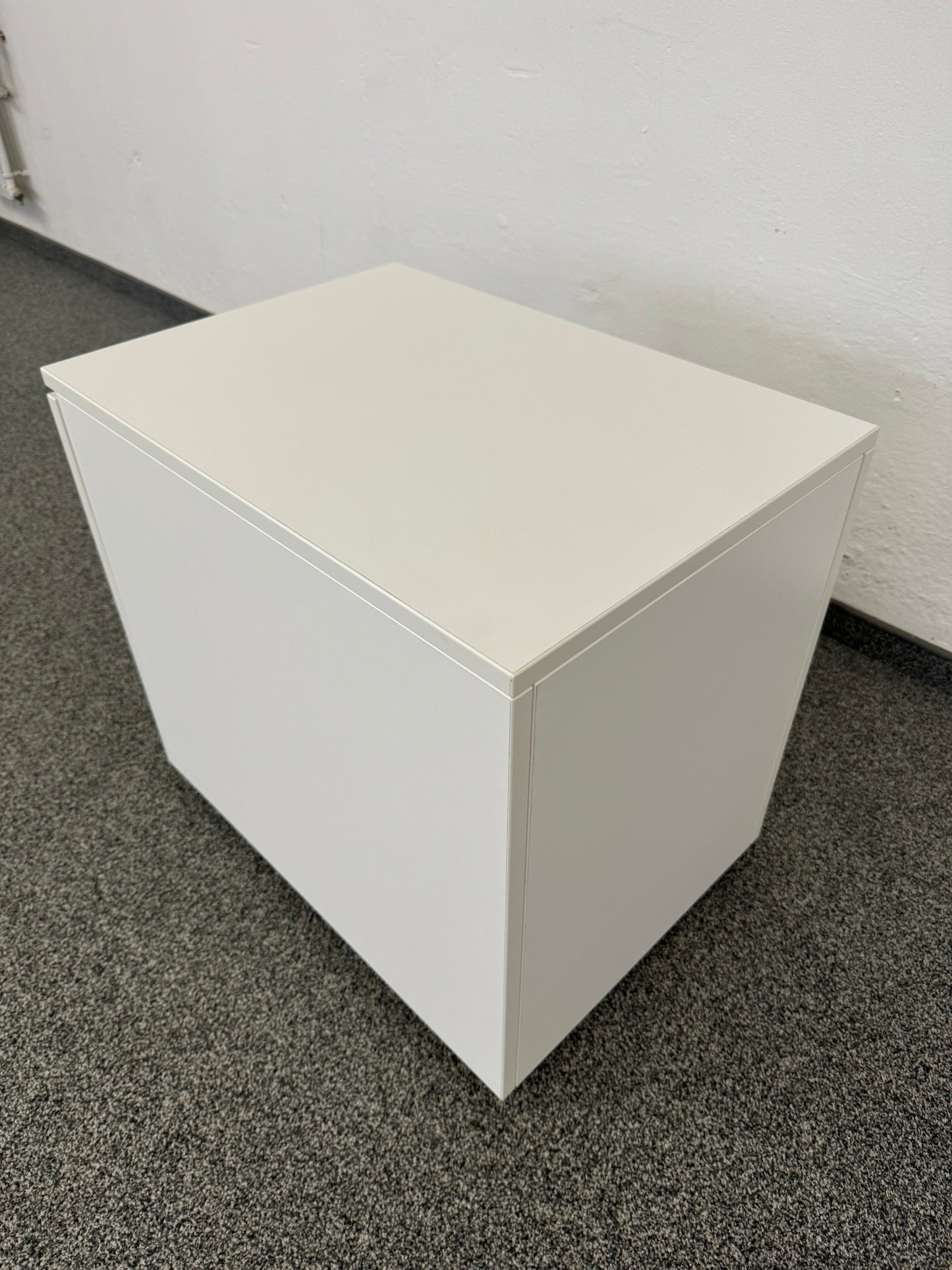 König Neurath Flügeltür-Container Roll-Korpus