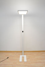 Laden Sie das Bild in den Galerie-Viewer, MC MyLight LED Maye F-R Indirekt-/Direktleuchte mit Sensor - Aluminium - RAL 9003 Signalweiss