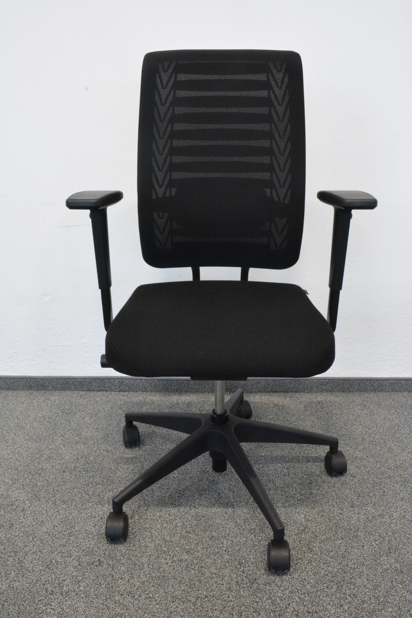 Girsberger Girsberger Reflex Bürodrehstuhl mit Armlehnen - Stoff - Schwarz