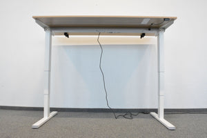 Haworth Lyft Sitz-Steh Schreibtisch elektrisch höhenverstellbar von 650 -1250mm - 1600x800mm - Spanplatte - Eiche