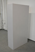 Laden Sie das Bild in den Galerie-Viewer, Lista Office Flügeltür-Aktenschrank für 5 Ordner-Reihen 997mm breit - mit Schlüssel - Metall - Lichtgrau