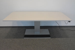 Denz Classic Sitz-Steh Schreibtisch von 740 -1240mm - 2000x1000 mm - Spanplatte - Ahornfurnier