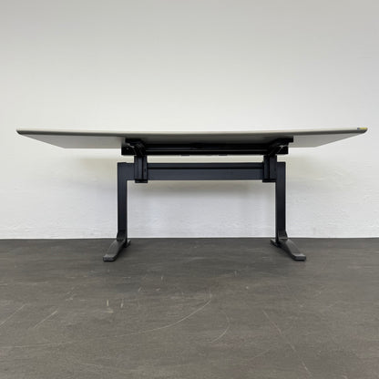 Elan Euroffice Schreibtisch mit Gestell Anthrazit und Schwarz - 6001622