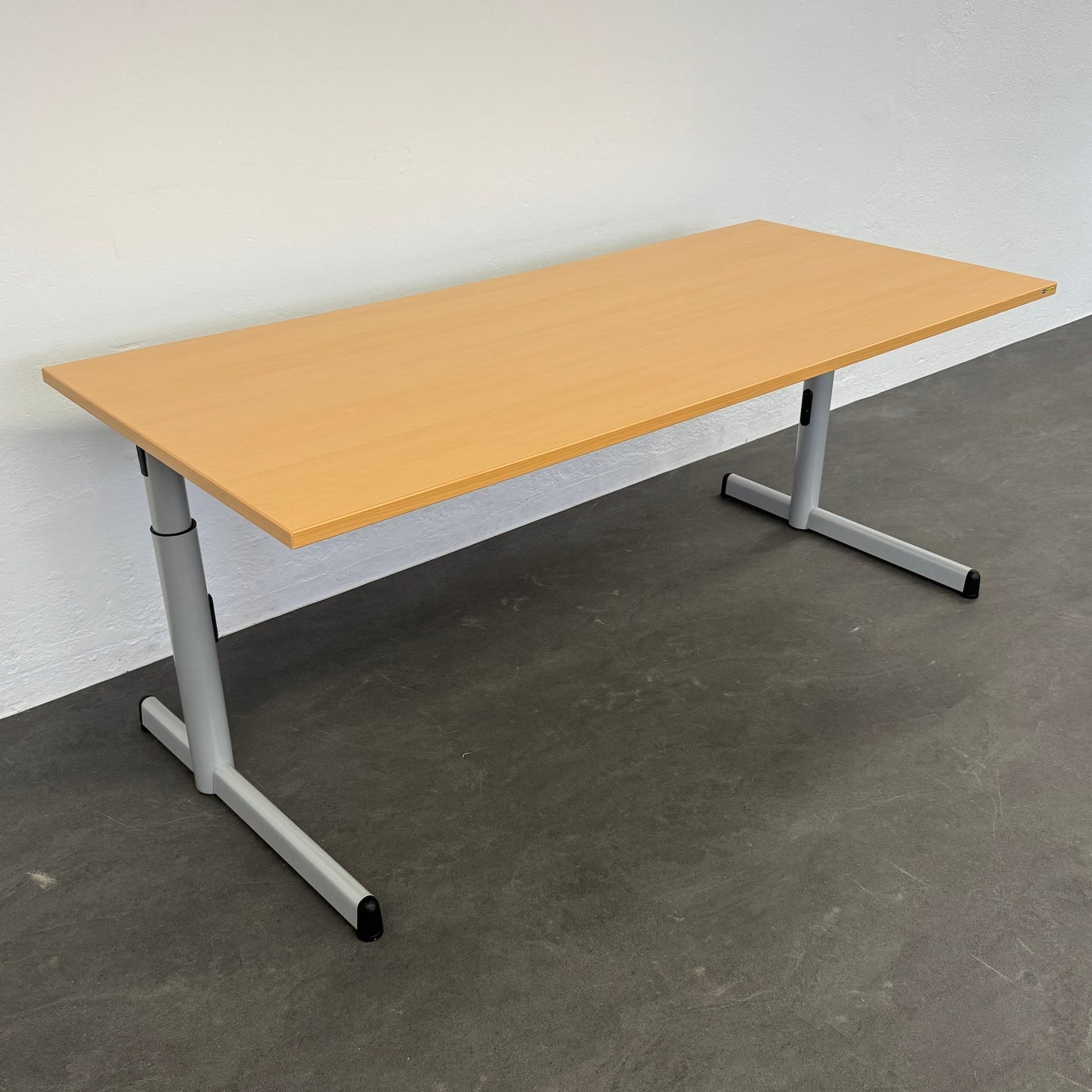 Steelcase Tenaro Schreibtisch 1800x800mm - 6004633