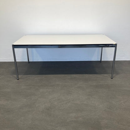 USM Haller Classic Schreibtisch 2000 x 1000 mm - 6005249