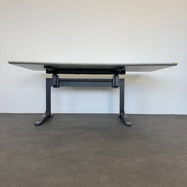 Elan Euroffice Schreibtisch Cosinus 1800 mm breit - Joch 1150mm - Lichtgrau