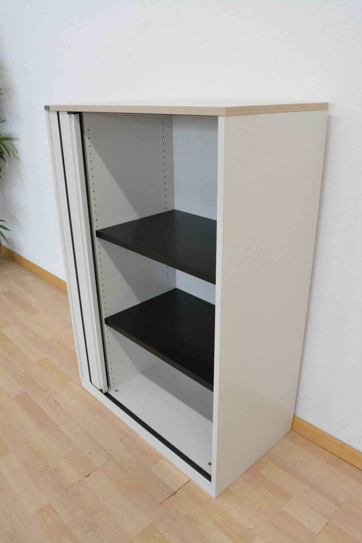 Steelcase Share It Lateralschrank mit 2 Fachböden - 6006128