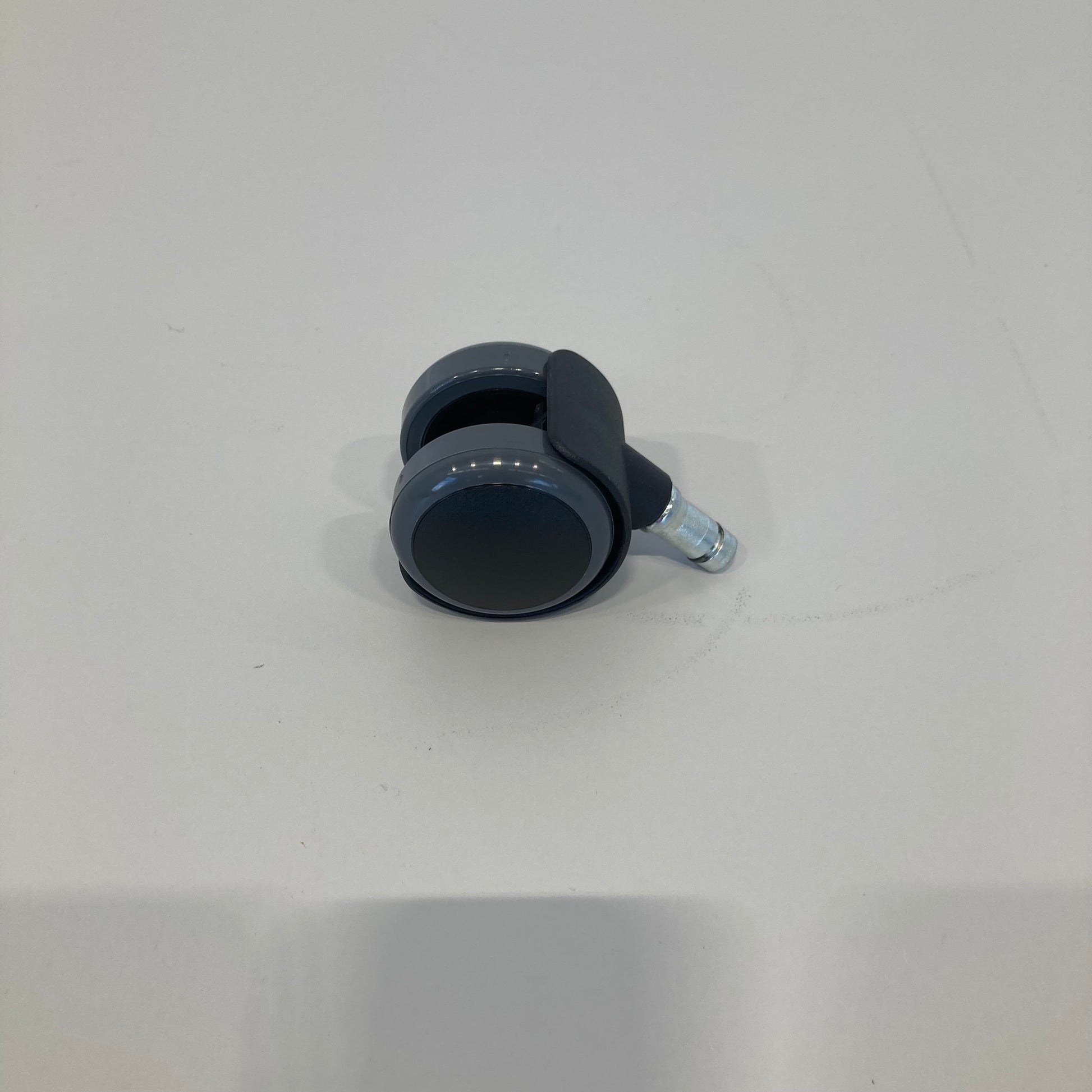 MC Modell 50mm/A Teppichrollen auf dem Kopf - 6006196