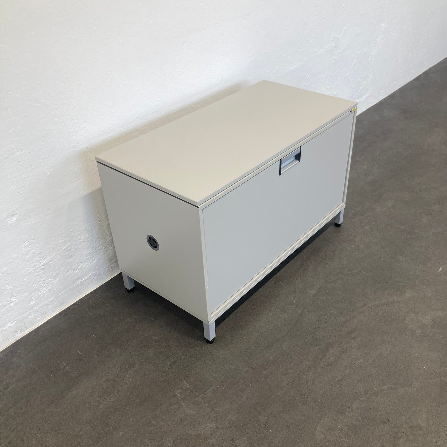 Steelcase Flexbox Hängeregister-Sideboard mit lichtgrauem Metall Sockel - 6007490
