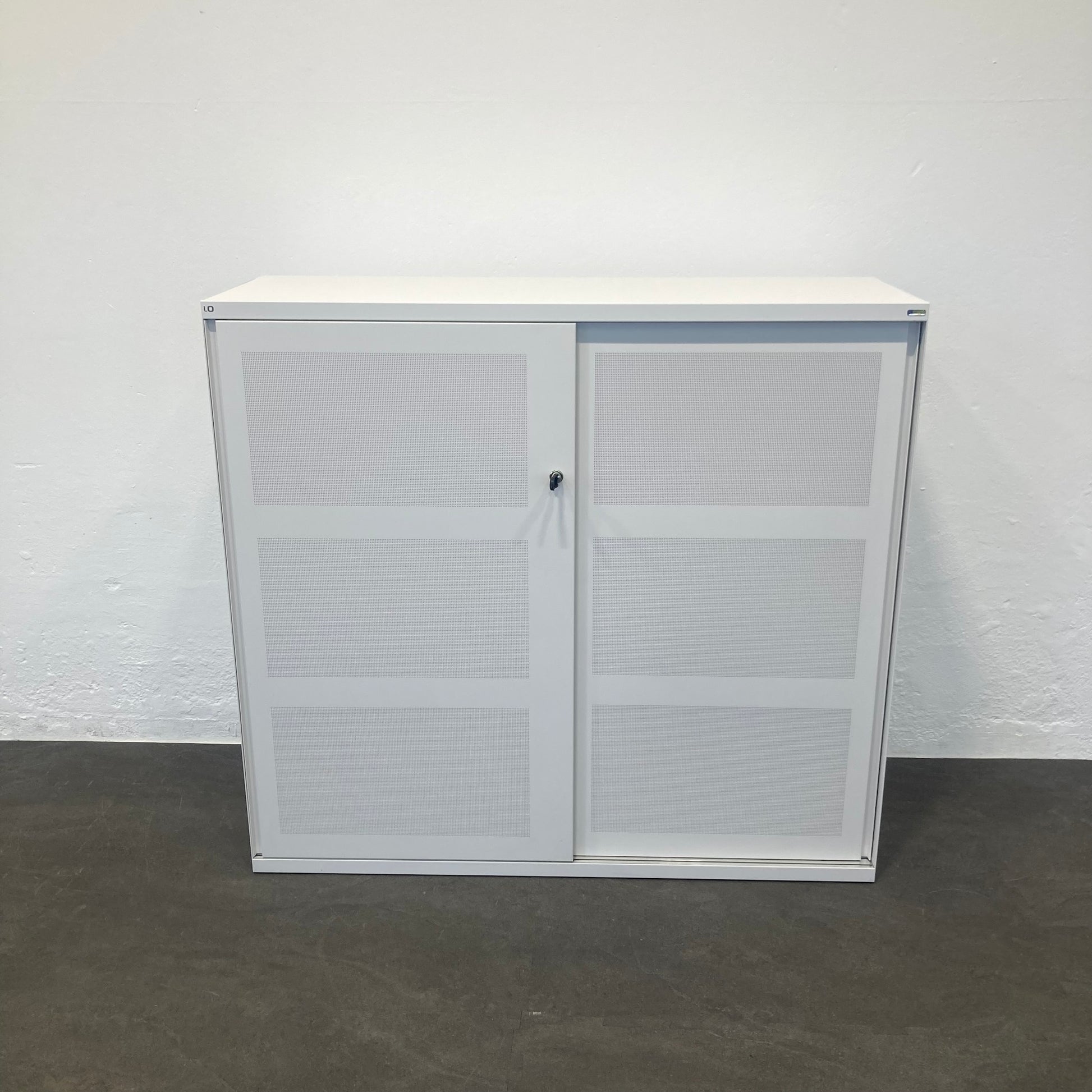 Lista Office LO One Schiebetür-Aktenschrank Metall Verkehrsweiss - 6007966