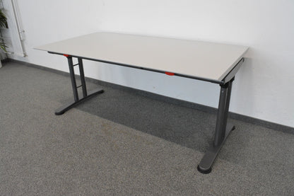 Ergodata System Desk Schreibtisch 1600 x 800 mm - Grau