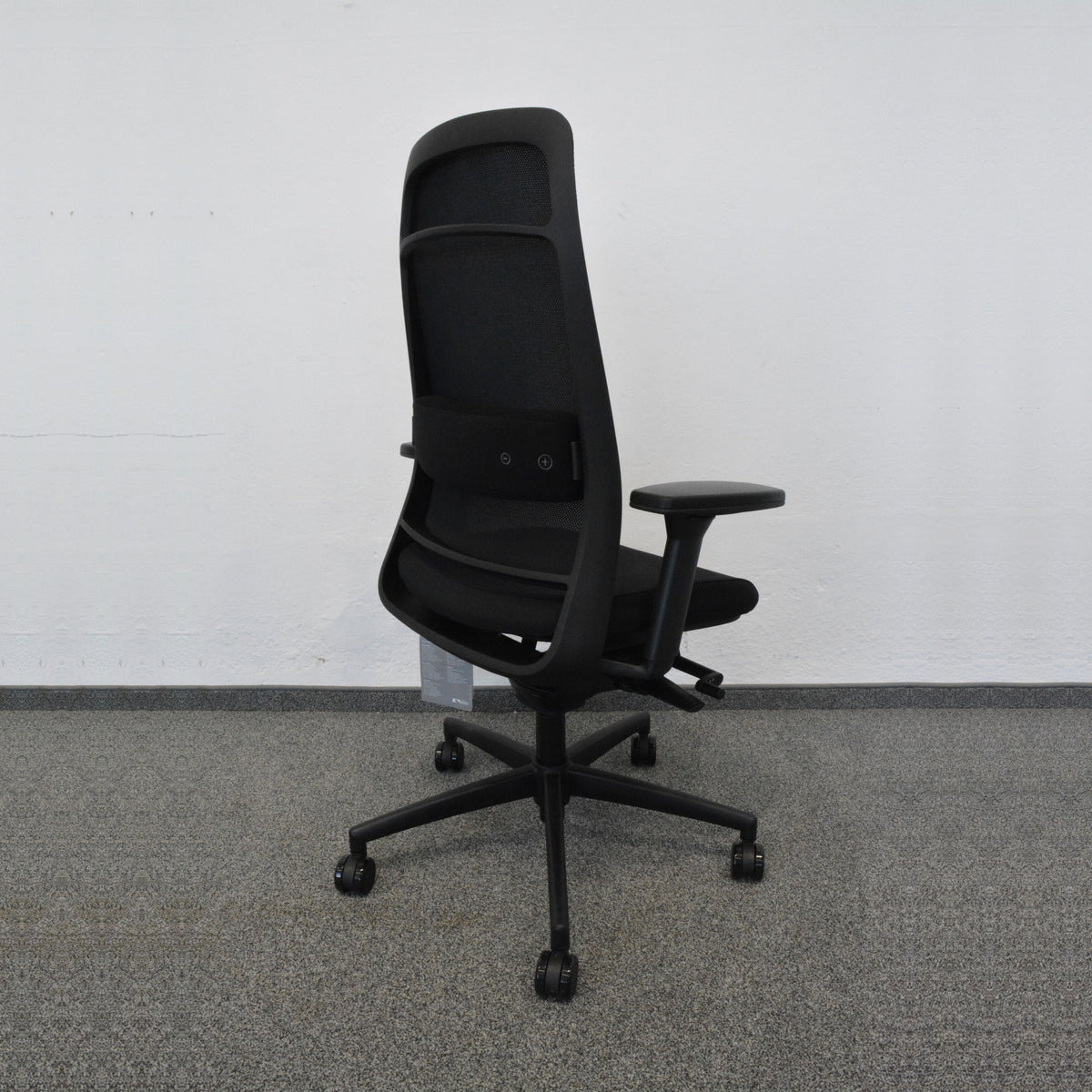 König + Neurath TENSA.NEXT Bürodrehstuhl mit Armlehnen