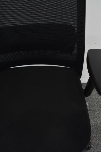 König + Neurath TENSA.NEXT Bürodrehstuhl mit Armlehnen