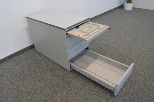 Lista Office Serie L Unterstell-Korpus mit Materialschale