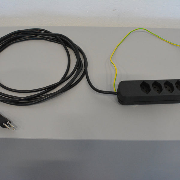 Max Hauri Basic Mehrfachstecker Schwarz - 5 Anschlüsse