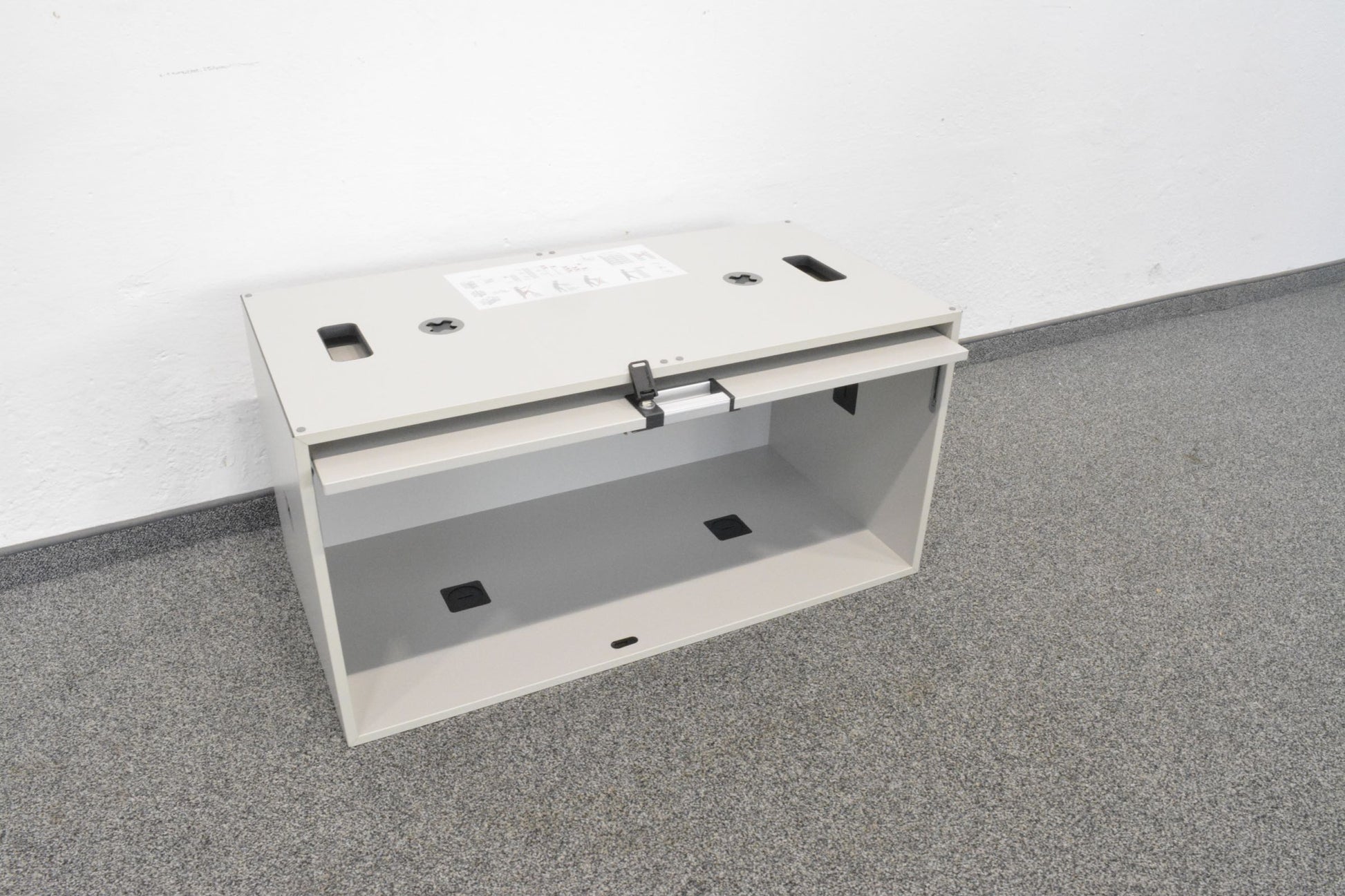 Steelcase Flexbox Klappen-Modul offen