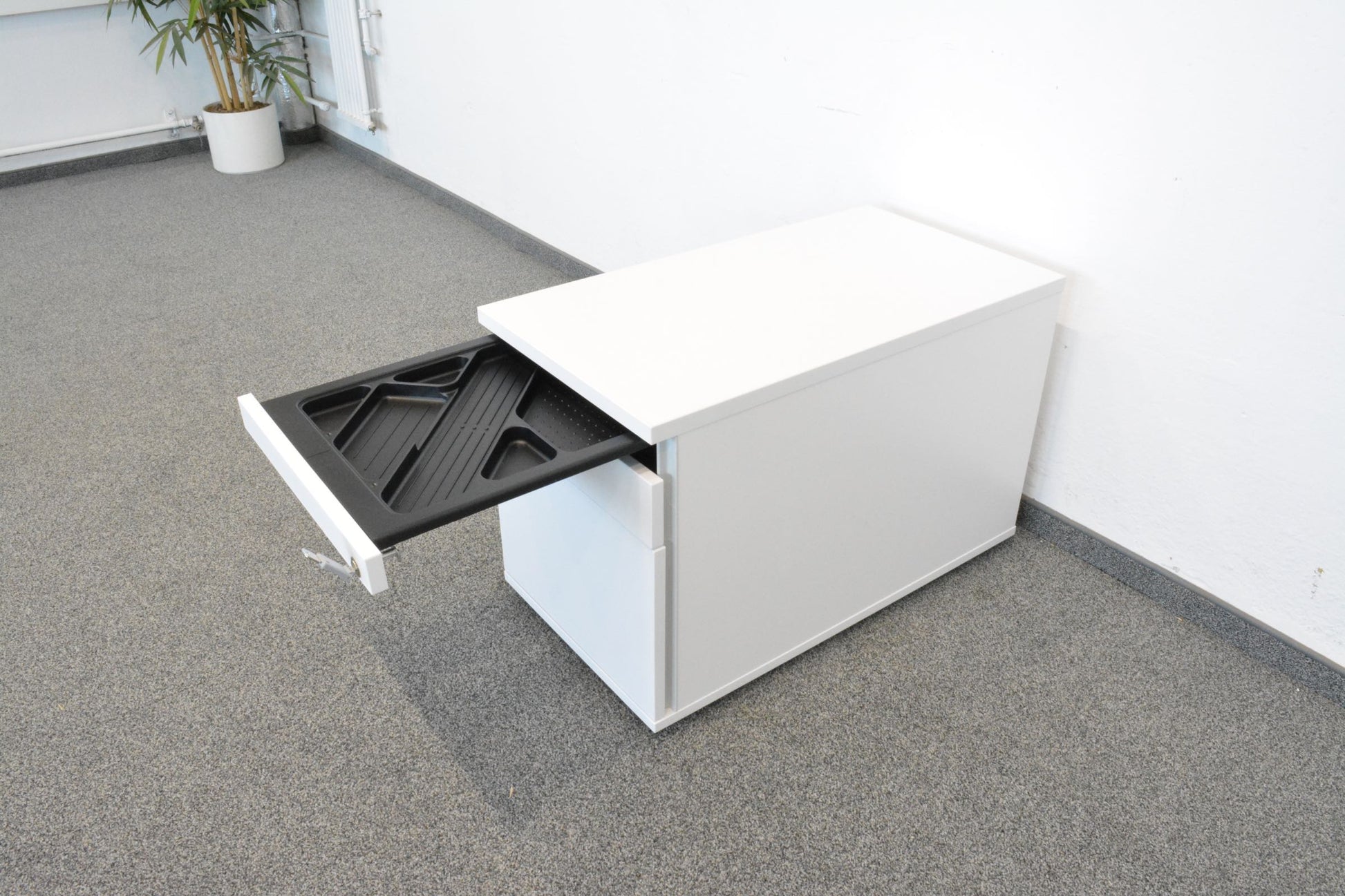 Mobile Storage Roll-Korpus mit Materialschale offen - 6012322