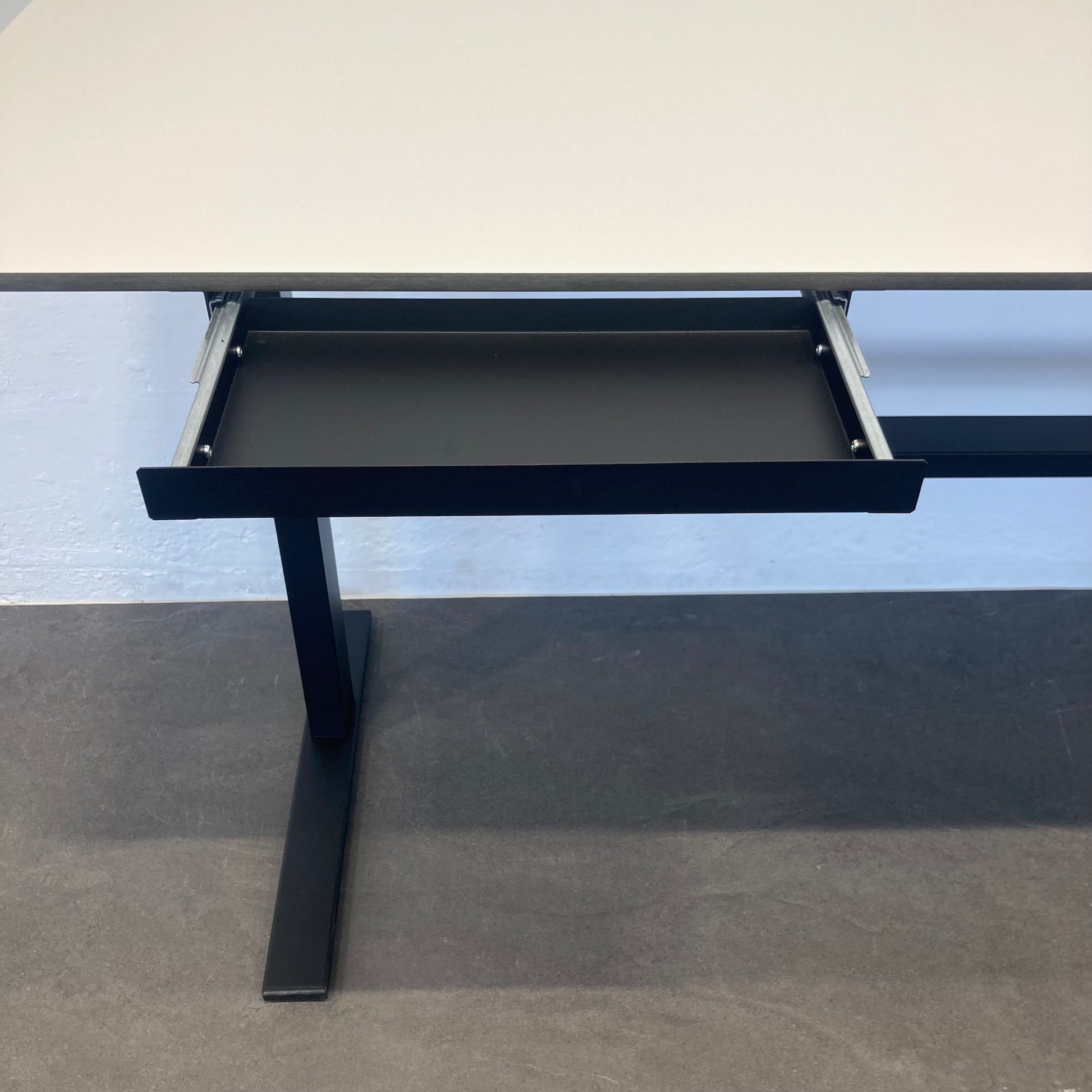 Lista Office LO Choice Sitz-Steh Schreibtisch Detailfoto Stiftschublade - 6012868