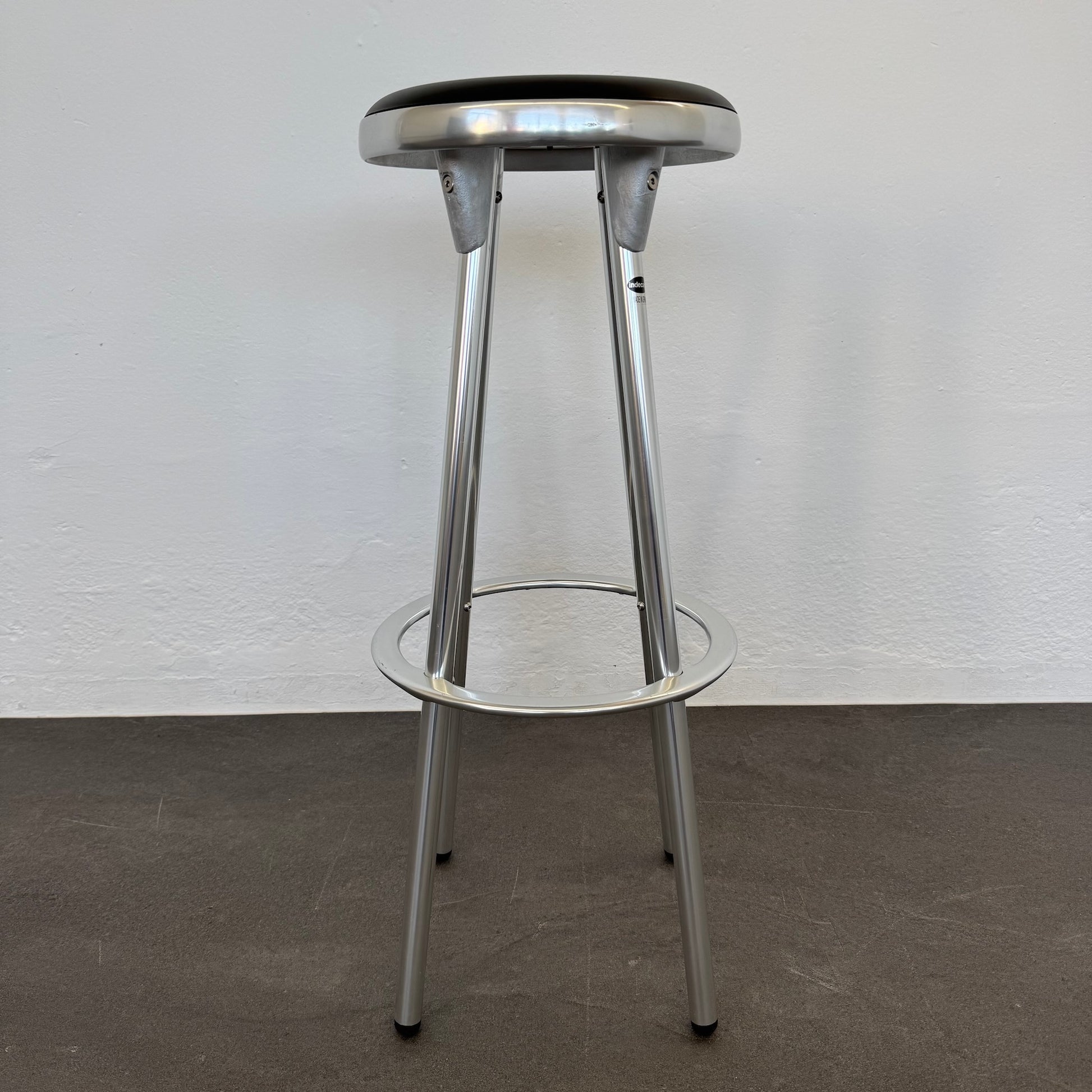 Indecasa TB-09 Barhocker Sitzfläche mit Sitzhöhe 810mm