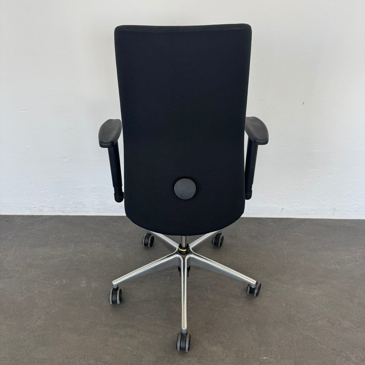 Girsberger Presto Bürodrehstuhl Ansicht von hinten - 6019219