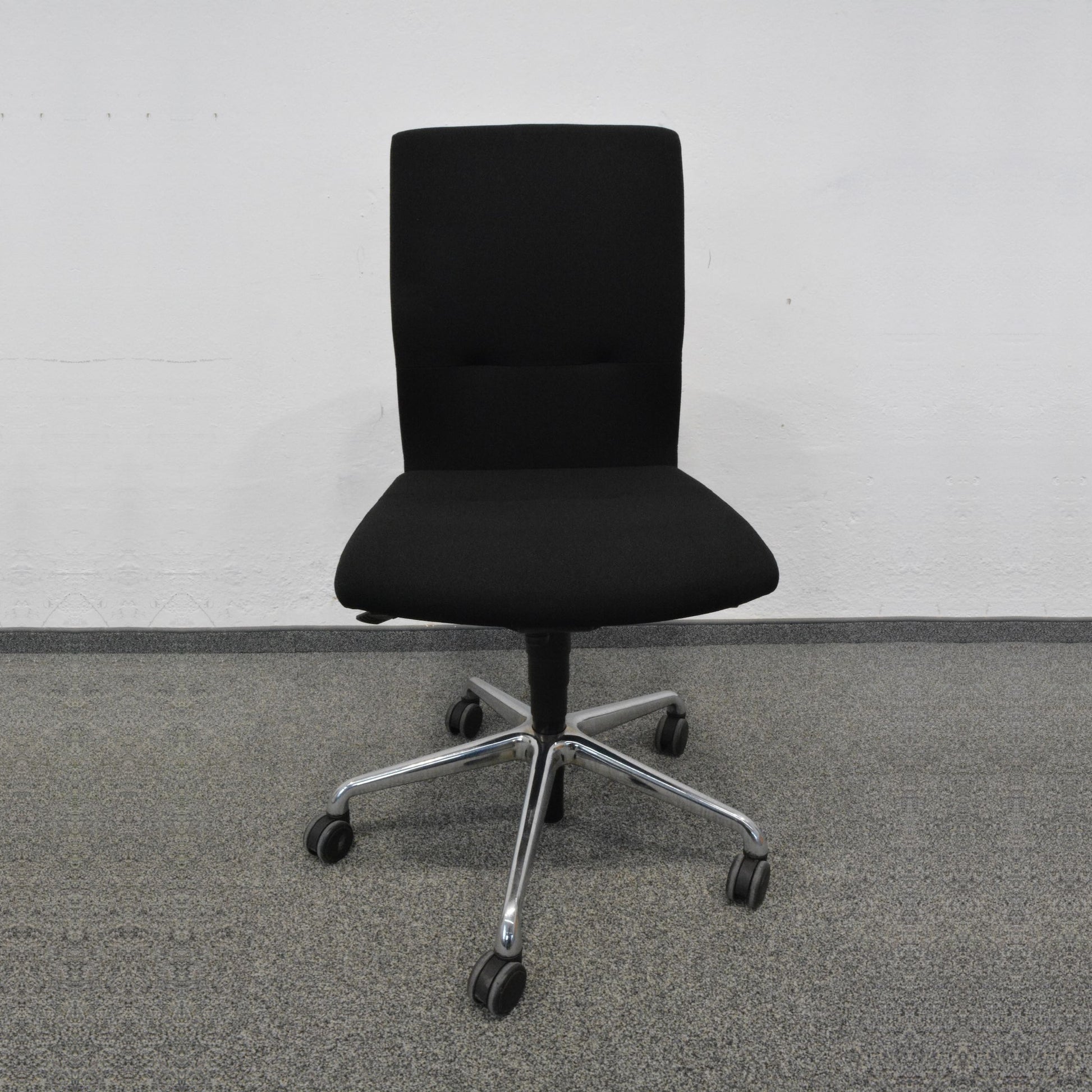 Züco Cubo Flex Bürodrehstuhl mit Stoffbezug Schwarz