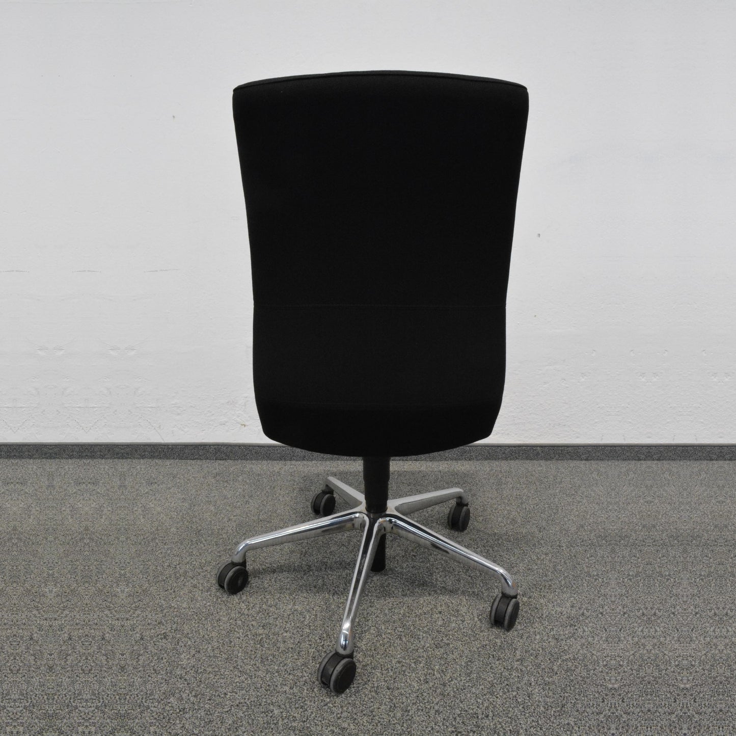 Züco Cubo Flex Bürodrehstuhl Ansicht von hinten