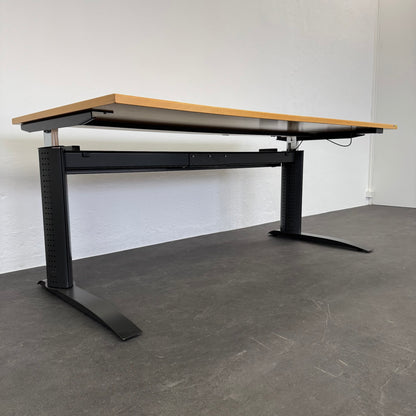 ZKD Joker Sitz-Steh-Schreibtisch seitliche Ansicht von unten - 6019383