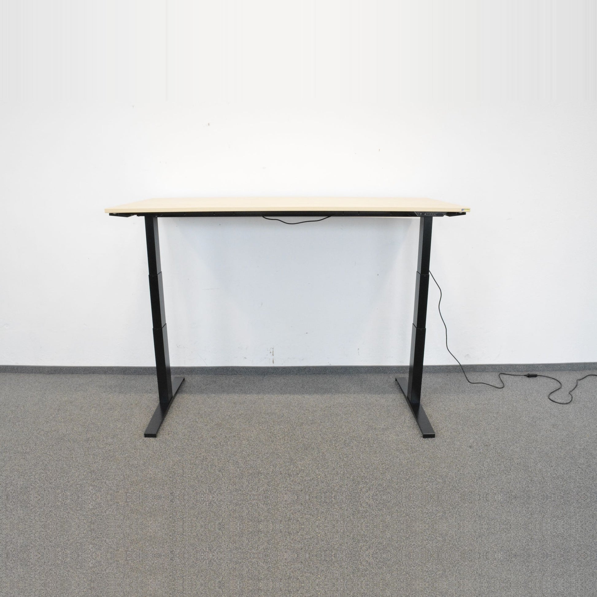 MC Office Shop MC Stand V2 Sitz-Steh Schreibtisch 1800 x 800mm - Gestell Schwarz - Tischplatte Ahorndekor