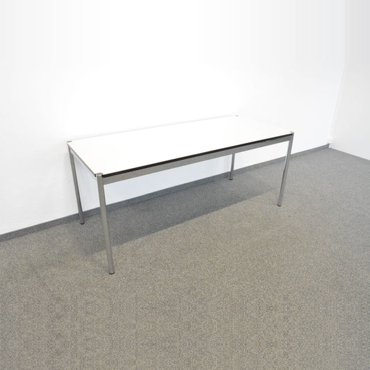 USM Haller Classic Schreibtisch Tischplatte weiss mit schwarzer Kante
