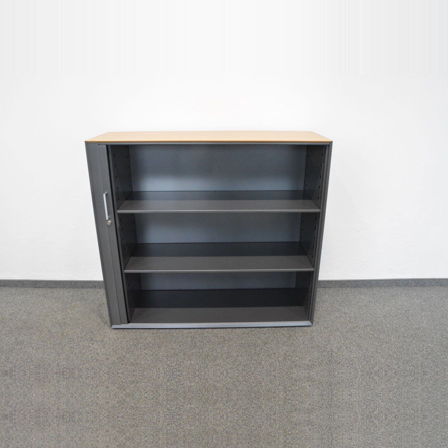 Ergodata nova'basic Lateralschrank