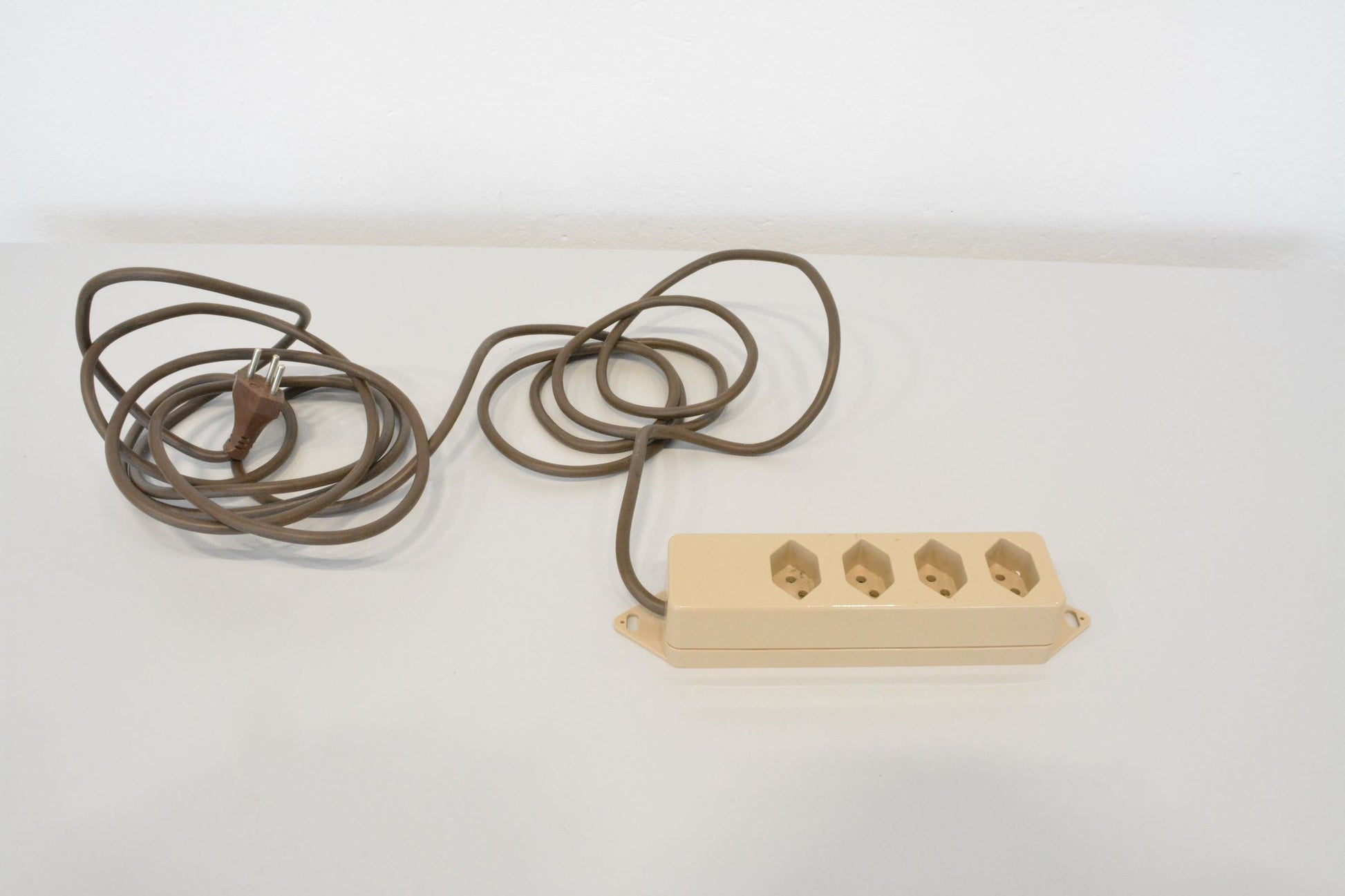 Max Hauri Basic Mehrfachstecker mit 4 Anschlüssen - 6022732