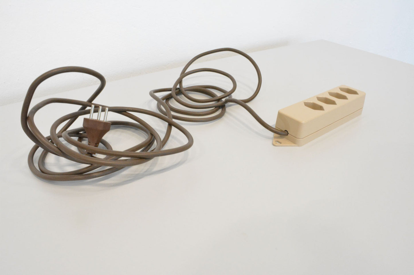 Max Hauri Basic Mehrfachstecker mit Kable 3 Meter - 6022732