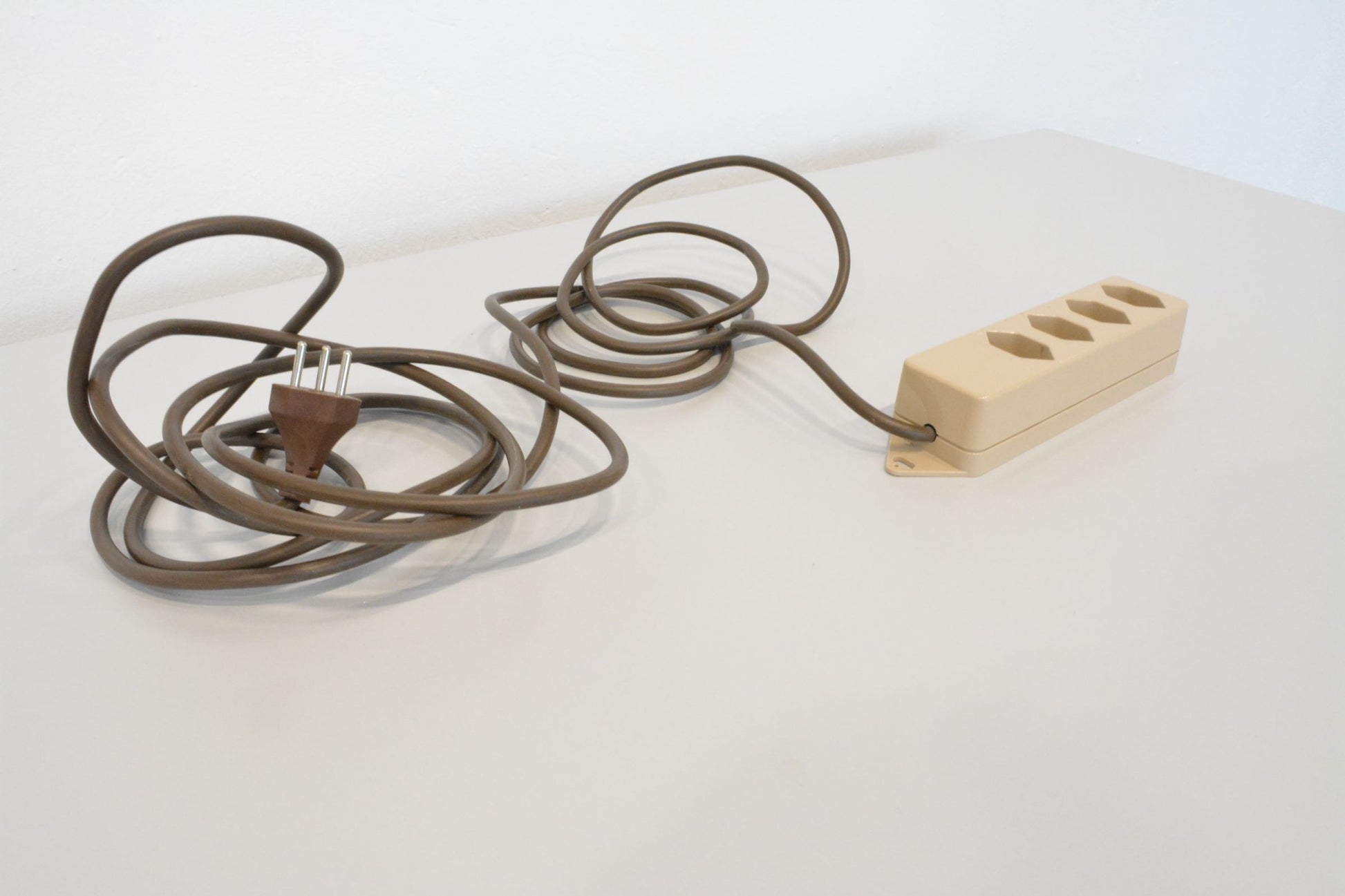 Max Hauri Basic Mehrfachstecker mit Kable 3 Meter - 6022732