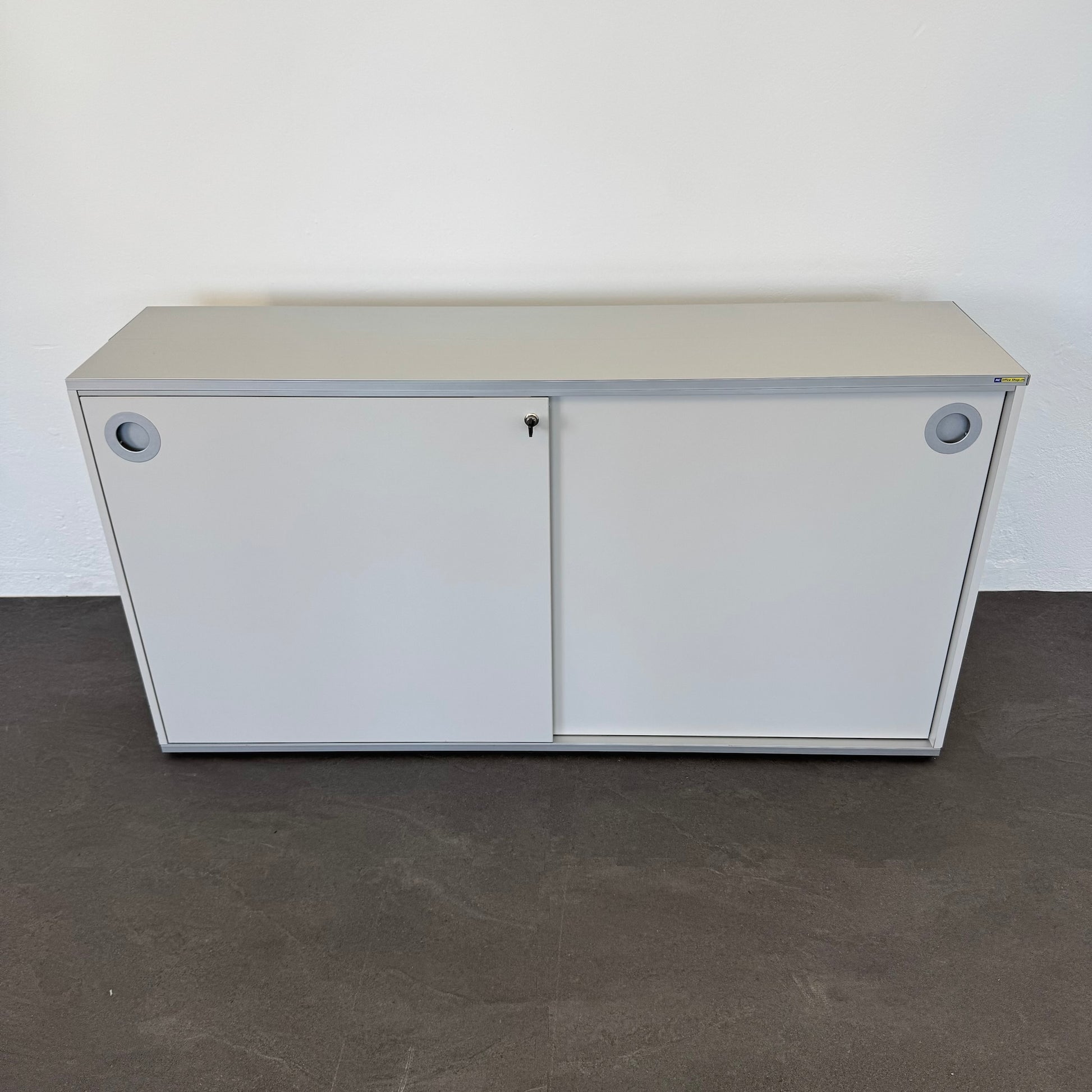 Denz D3 Schiebetür-Aktenschrank Lichtgrau Hell