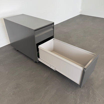 Lista Office Serie L Roll-Korpus mit HR-Auszug offen - 6022866