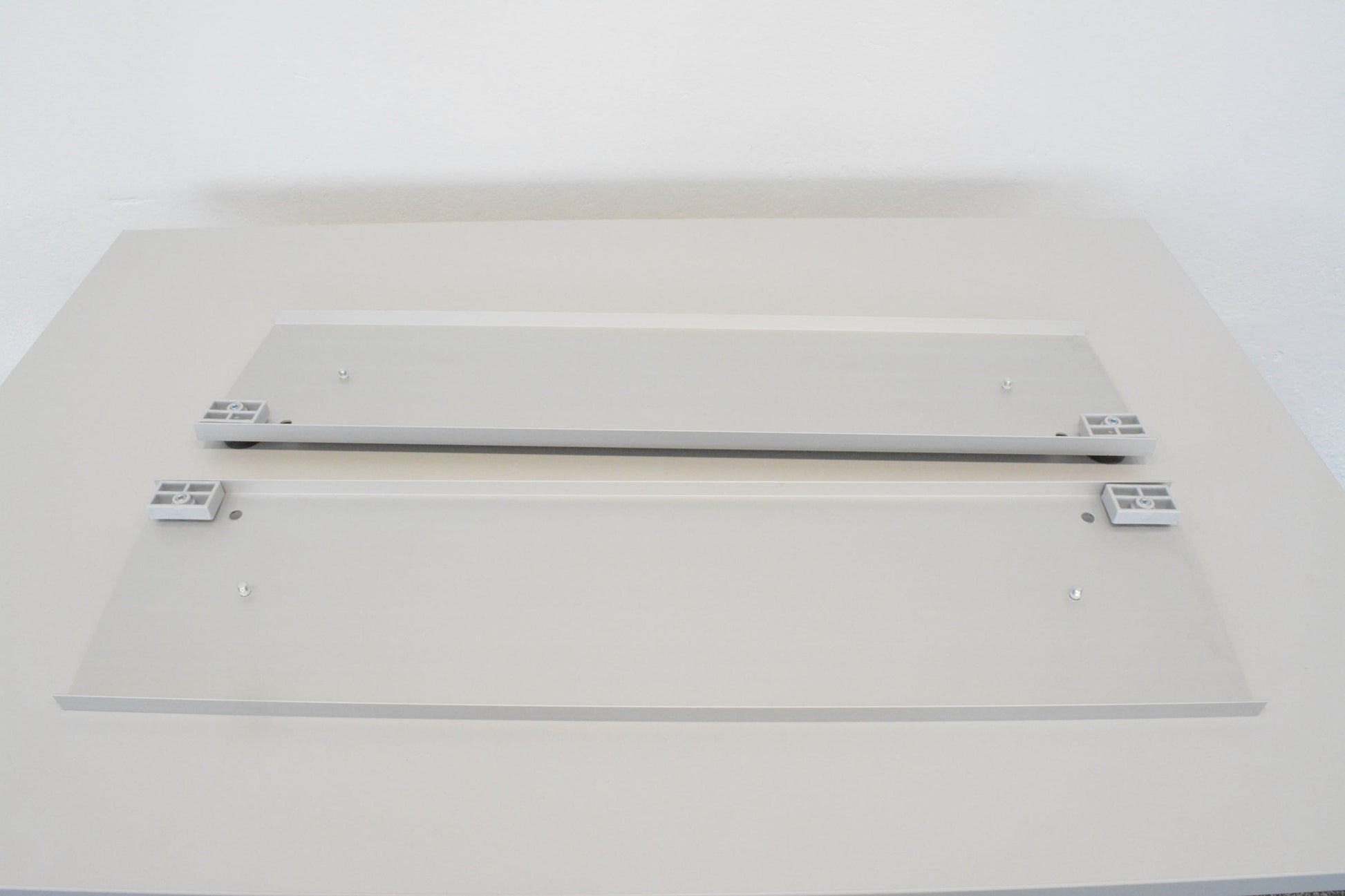 Denz D3 Alusockel Scale T20 für Module 800 mm breit